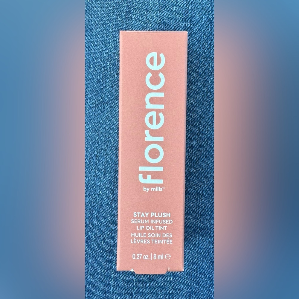florence by Mills Stay Plush Serum Infused Lip Oil Tint